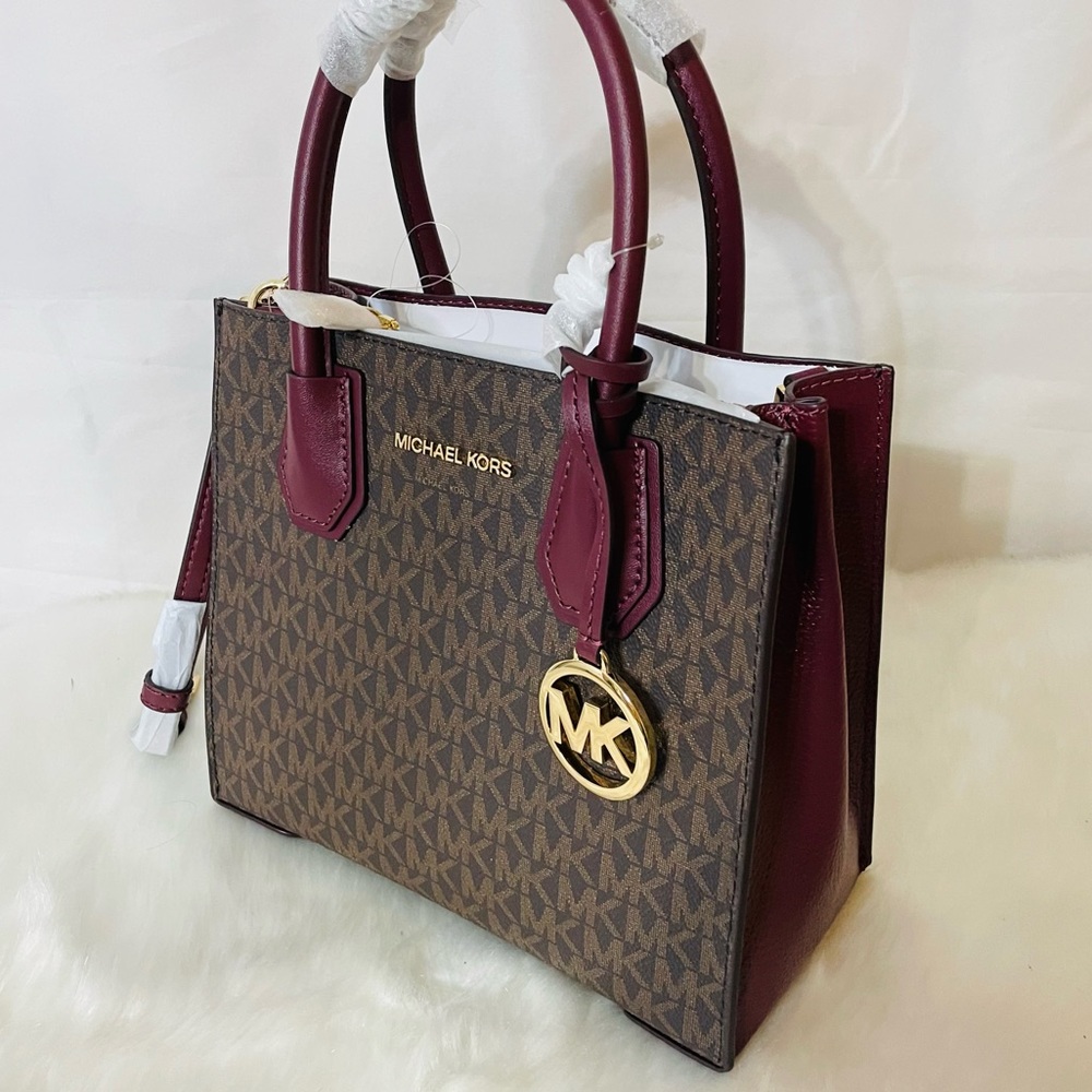 SOLD NWT Michael Kors Mercer Medium Logo and leather Accordian crossbody bag - Picture 5 of 11